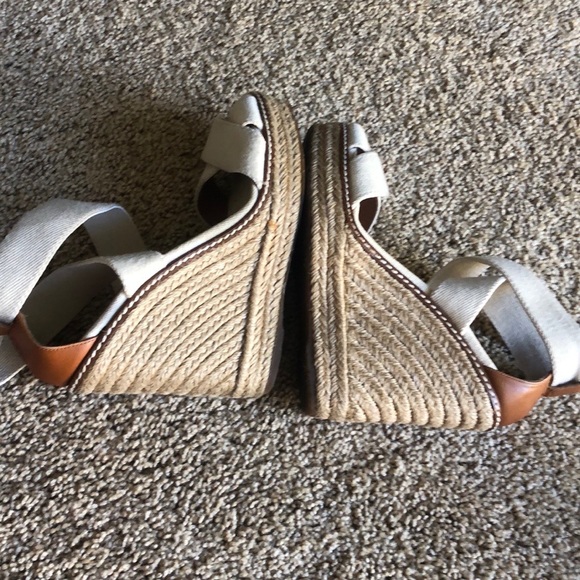 Tory burch wedge sandals 5B - Picture 7 of 9